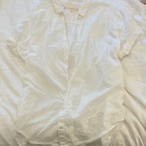 XiRENA White Button Down Shirt